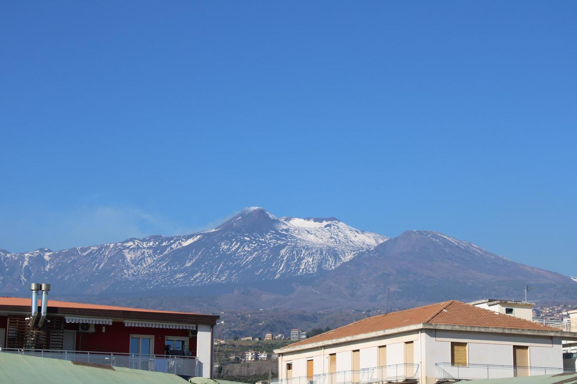 Casa Vacanze Etna Sunset جاري المظهر الخارجي الصورة