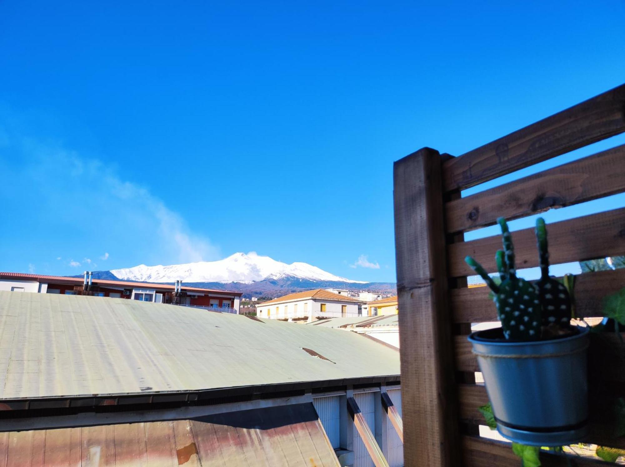 Casa Vacanze Etna Sunset جاري المظهر الخارجي الصورة